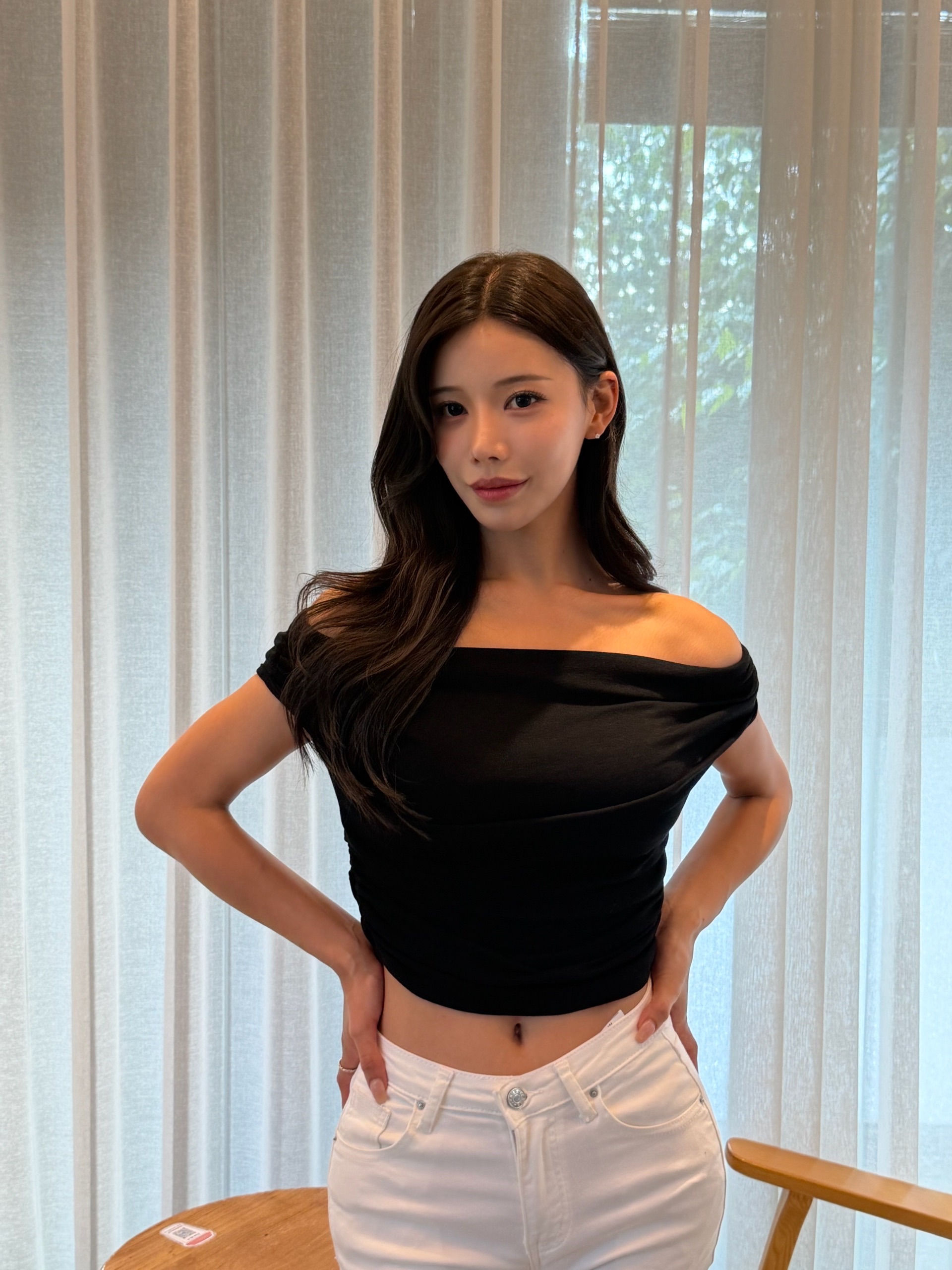 경은 모델 의상 촬영 이미지 04
